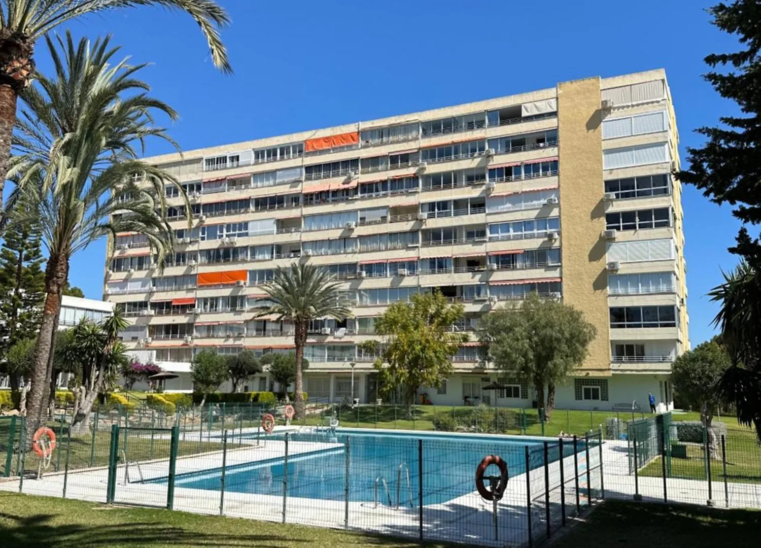 Apartment With Panoramic View 贝纳尔马德纳